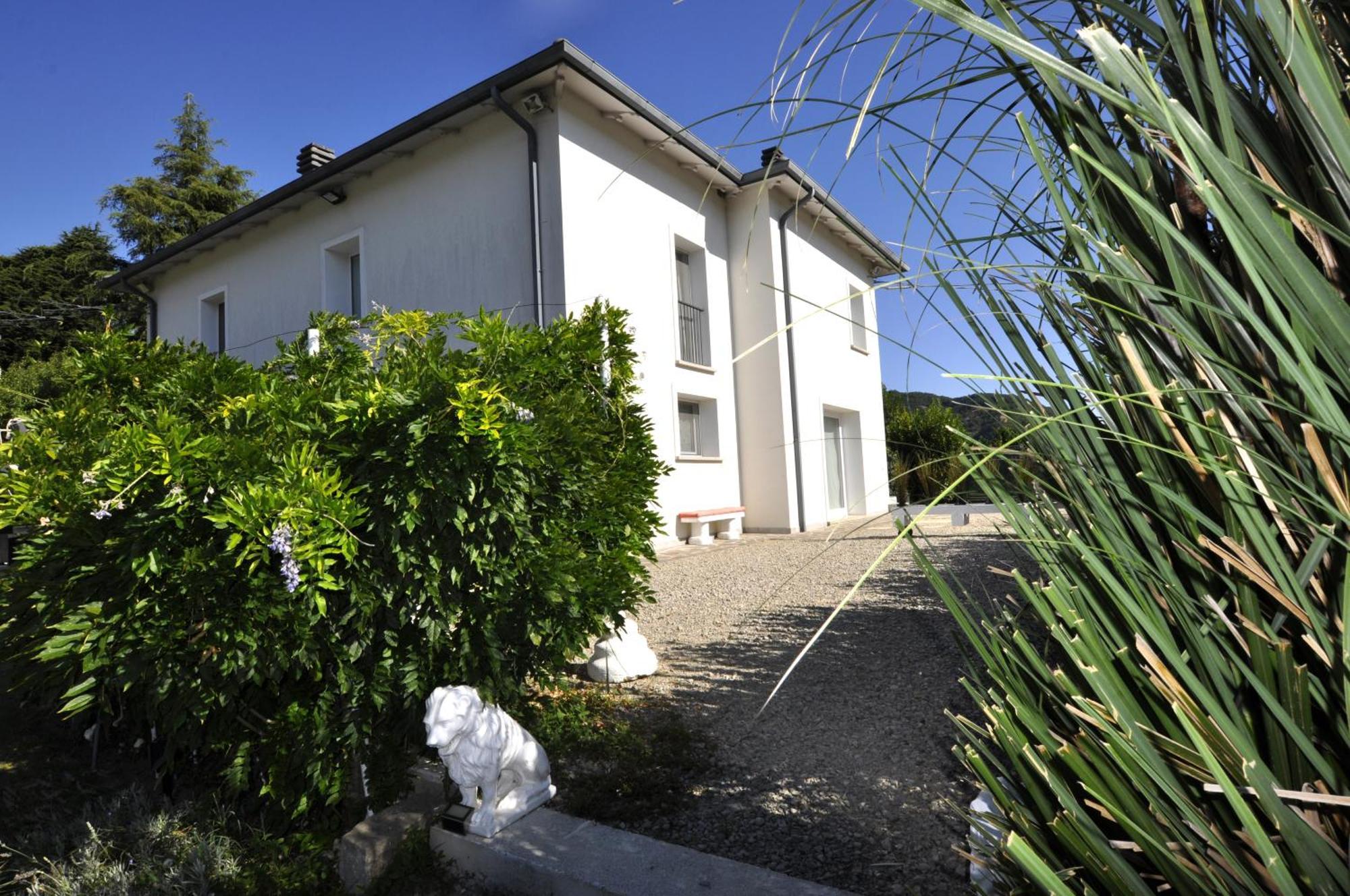 甘艾登民宿 San Benedetto Del Querceto 外观 照片